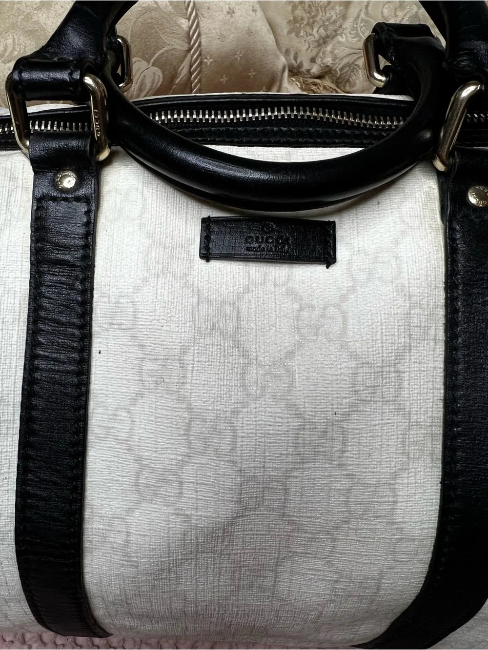 Gucci Joy Medium Boston White GG Supreme Bag 193603